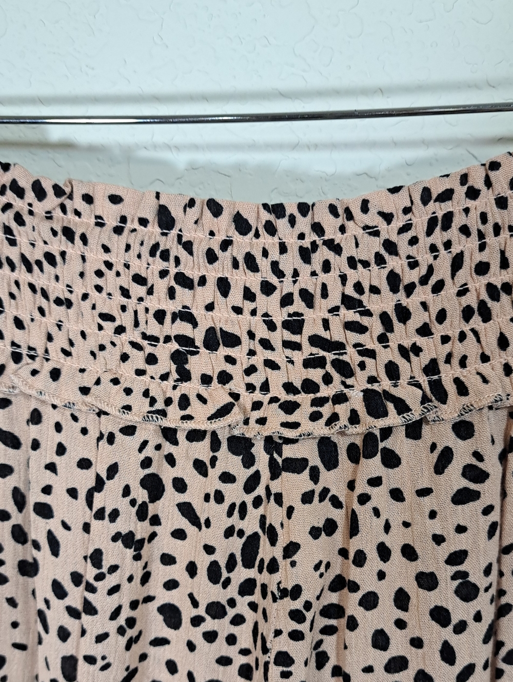89th & Madison Pants Peachy Beige Black Leopard Print Smock Waist Wide Leg Large - Picture 4 of 11